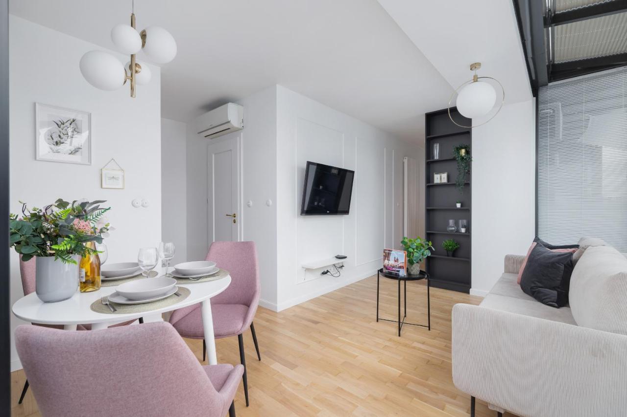 Politechnika Krakowska Apartment By Renters Prestige المظهر الخارجي الصورة